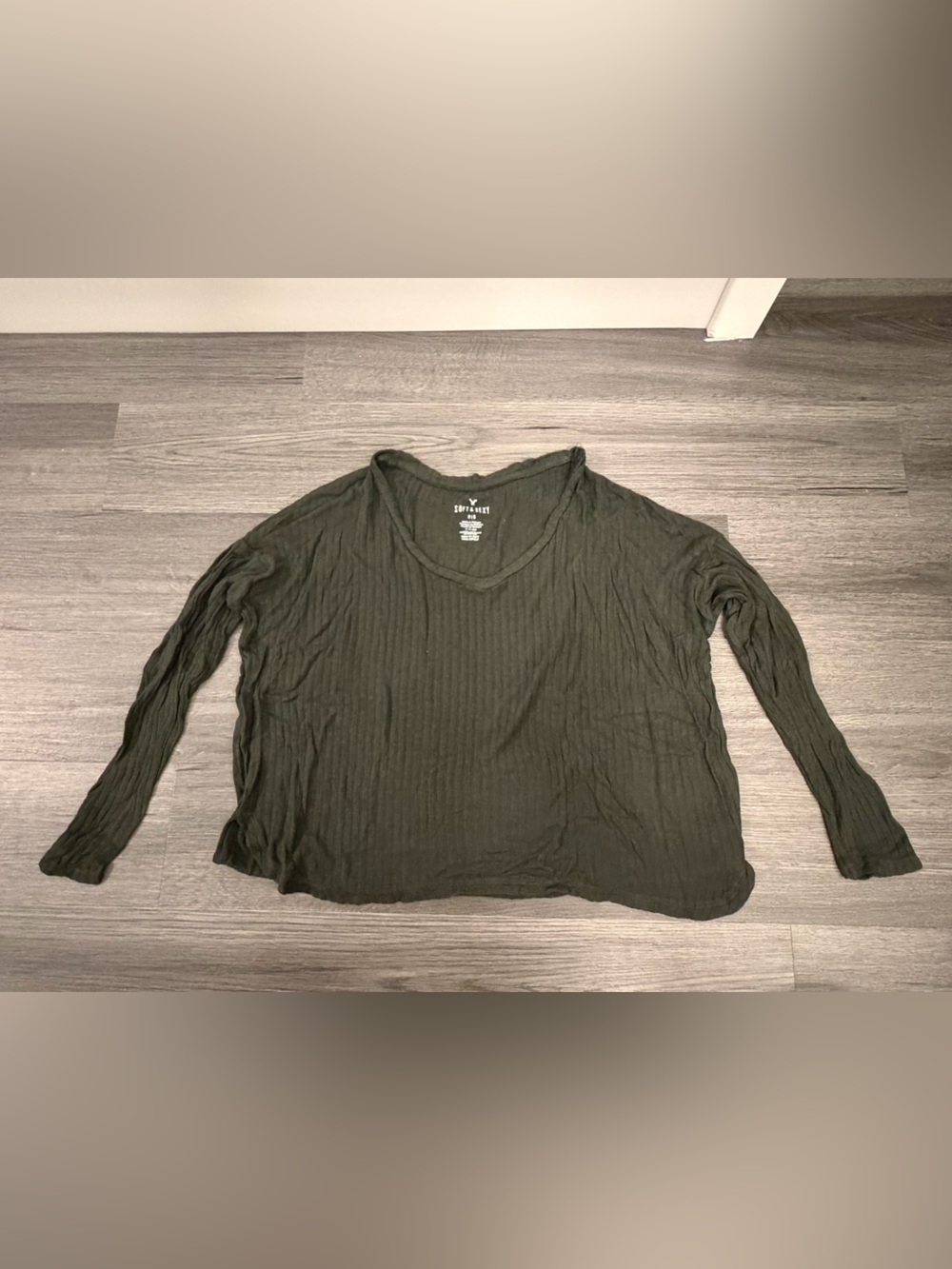 American Eagle Outfitters Olive Green Ribbed Long Sleeve Tee